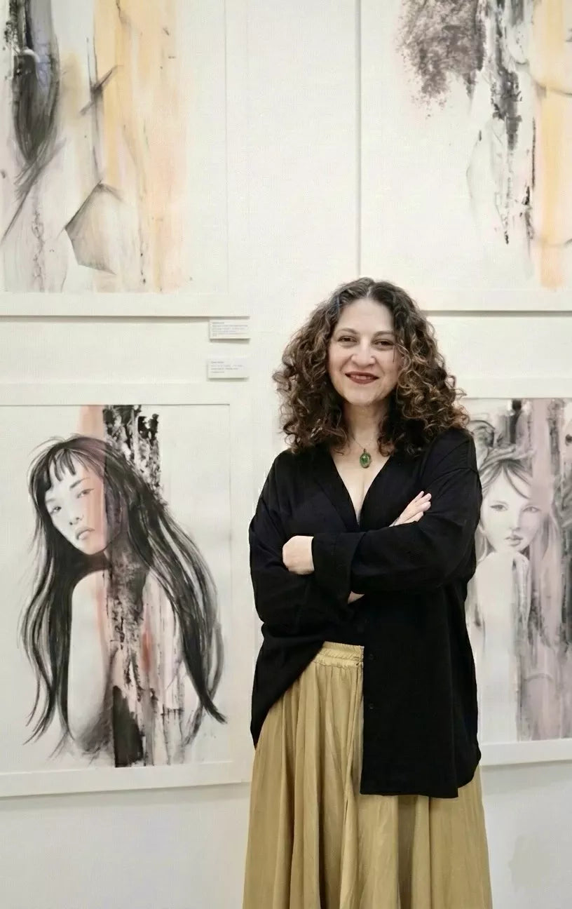 About Angela Marcuccio high-fashion figurative Artist